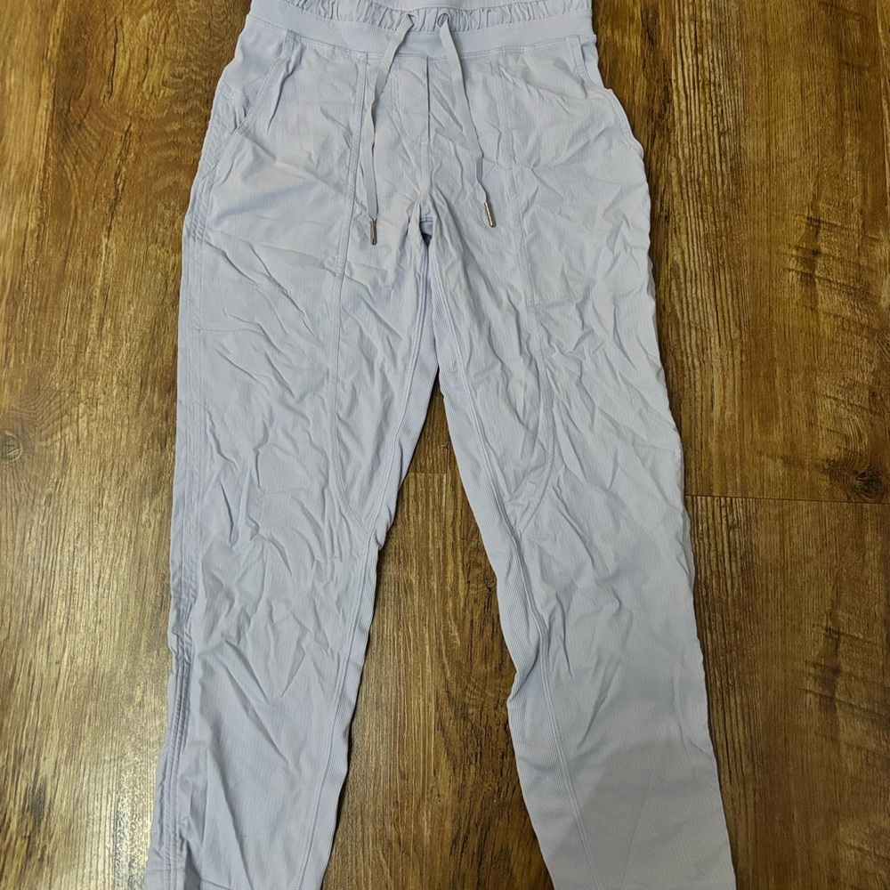 lululemon dance studio mid-rise cropped pant lavender frost